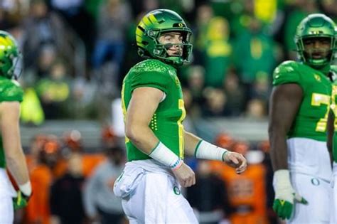 oregon oregon state rivalry|Bo Nix leads No. 6 Oregon past No. 15 Oregon State in rivalry .